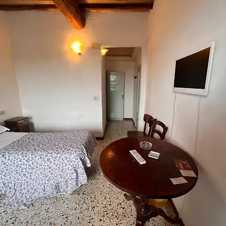 Hermes Casa Guest house Monteroni d'Arbia
